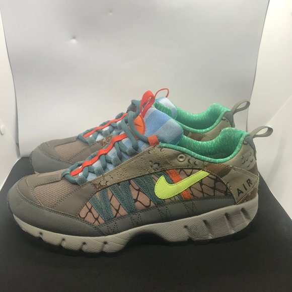 Nike air Humara 17” Premium Camo Hiking Shoe - Picture 3 of 8